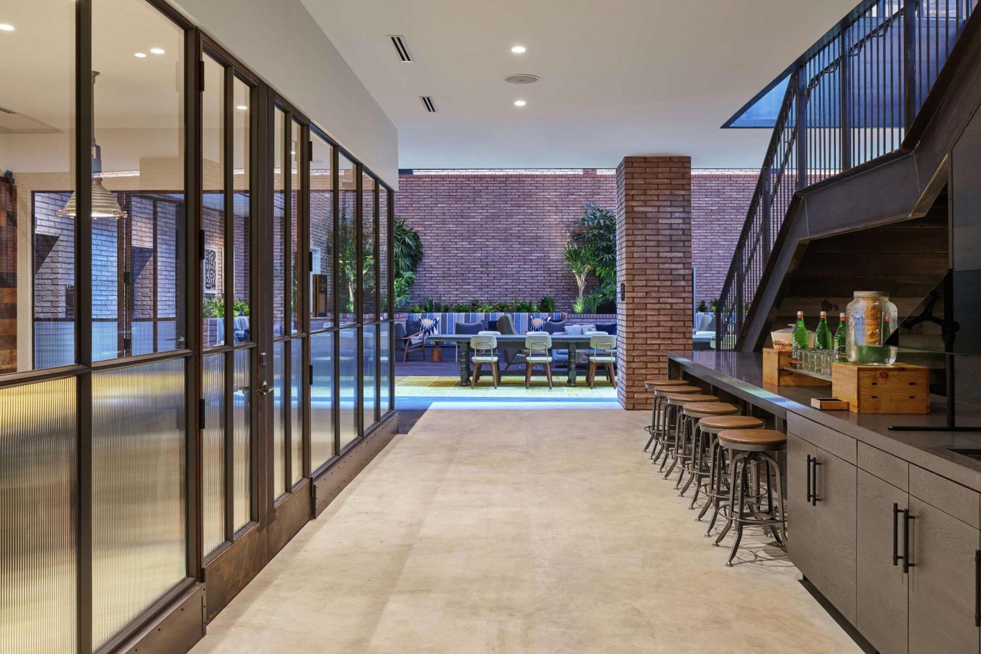Canopy By Hilton Pearl District 4*